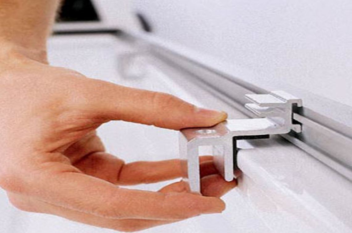 NOVISauto Laderaumabdeckung EXPRESSTONNO - Plane zum Rollen - EXR19-5,7