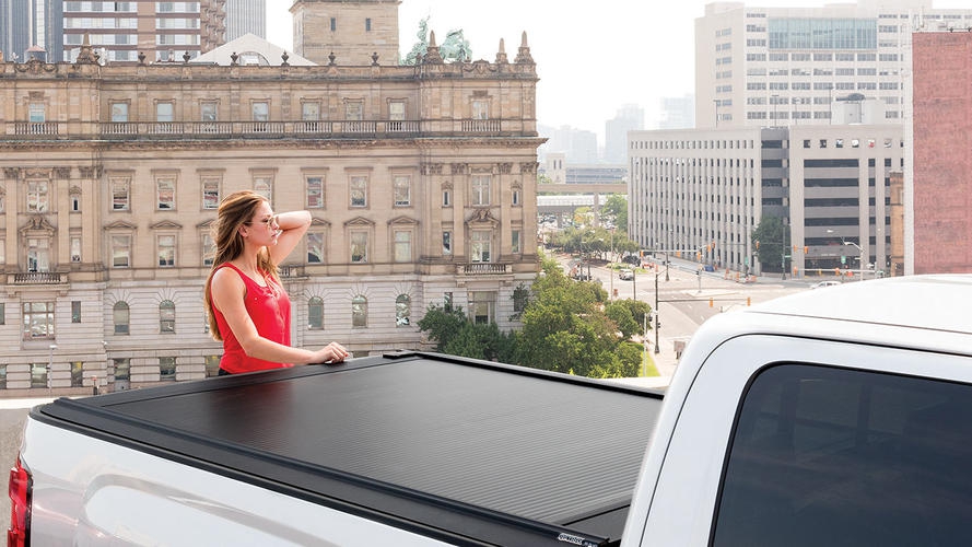NOVISauto Laderaumabdeckung Elektrorollo mattschwarz LEXAN - RER19-6,4