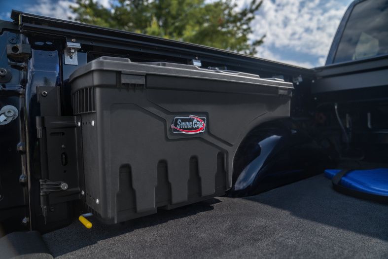 NOVISauto CARRYBOY Werkzeugbox Staubox Toolbox schwenkbar für Pickup Ladefläche Nissan Navara Renault Alaskan Mercedes X Cargo Management