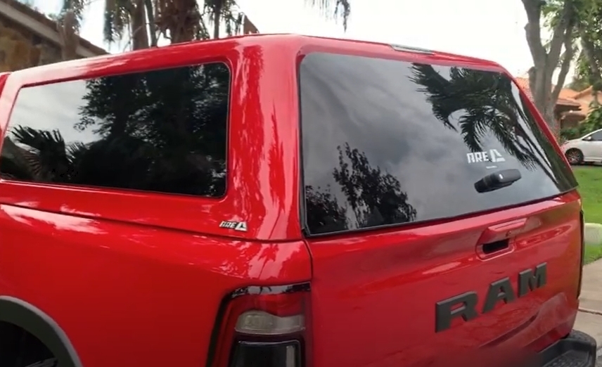 NOVISauto Hardtop CX-Revo ARR19 für RAM 1500 NOVISauto Premium Hardtop mit feststehenden Seitenfenstern ARR19 Revo