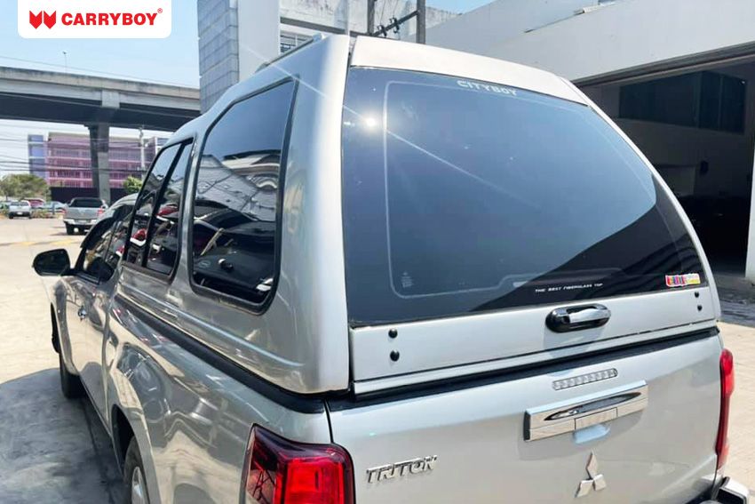 CARRYBOY Hardtop 840 mit Überhöhe Mitsubishi L200 Clubcab_Extrakabine maximal möglicher Stauraum extrem belastbar