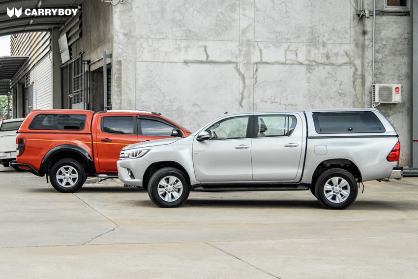 Toyota Hilux Hardtop SO56-TRD von CARRYBOY - Schiebefenster Beifahrerseite